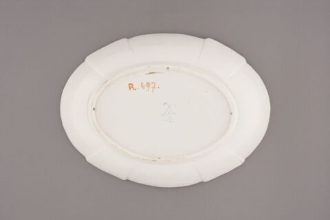 Compotier ovale sans pied, d'une paire (R 498), image 2/3