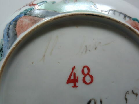 Assiette, image 3/4