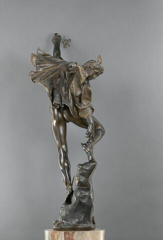 Statuette : Mercure rattachant sa talonnière, image 5/9