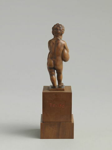 Statuette : Enfant jouant de la musette, image 4/5