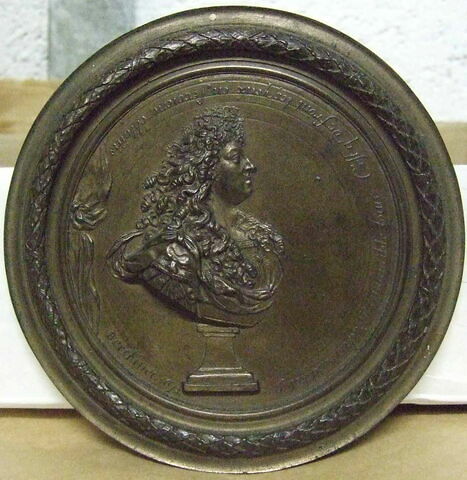 Médaillon : Louis XIV, image 1/2