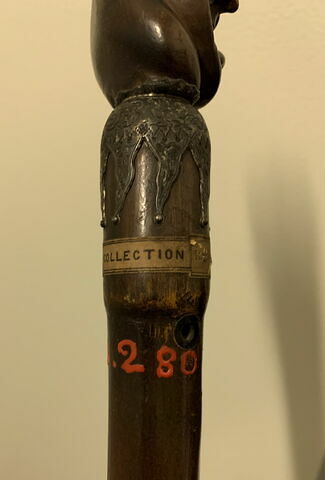 Canne surmontée d'une tête de marotte, image 2/3