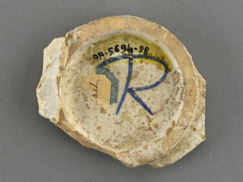 Fragment d'assiette, image 2/3