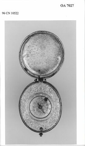 Montre ovale, image 3/9