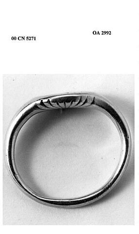 Bague portant des armoiries sur le chaton et lettres AN, image 5/5