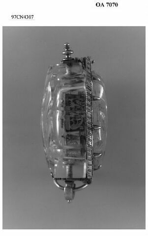 Montre en forme de coquille, image 3/6
