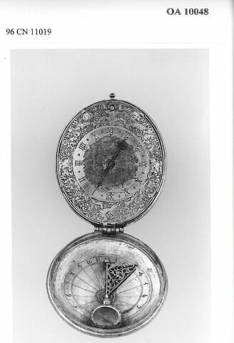 Montre ovale, image 6/14