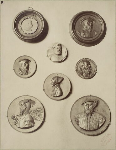 Médaillon : portrait / un écusson allemand, image 3/4