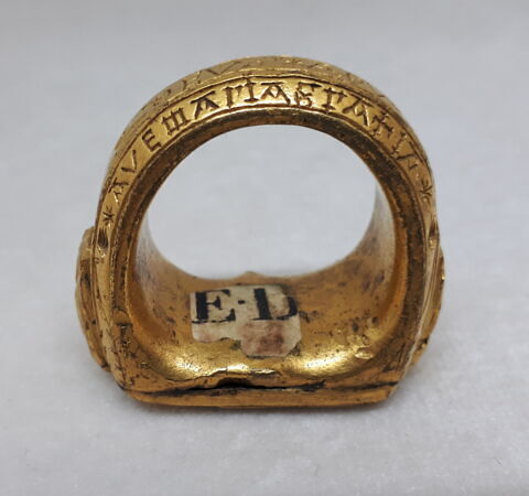Bague figurant la Nativité, image 4/8