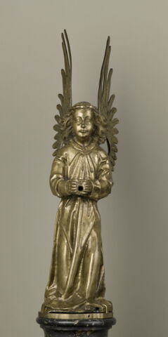 Statuette : ange porte-lumière, image 3/5
