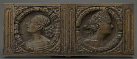Panneaux provenant d'un coffre, image 3/4