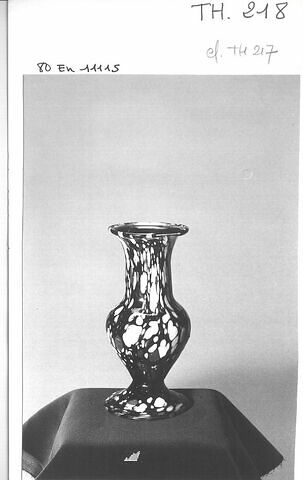 Petit vase, image 1/4