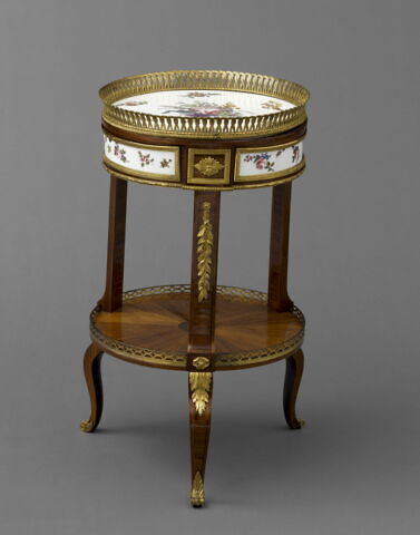 Table chiffonnière, image 6/7