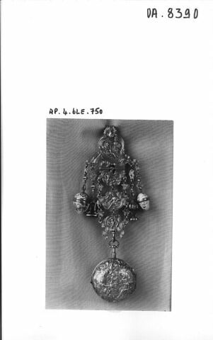 Montre ronde assortie d'une châtelaine, image 16/16