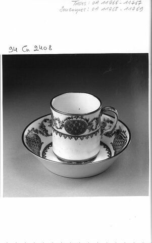 Soucoupe d'un déjeuner (OA 11762-69), image 4/4
