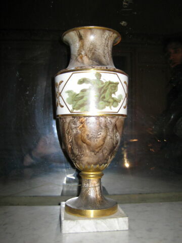 Paire de vases bandeau, image 3/4