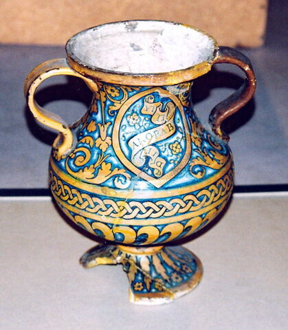 Vase sur pied à deux anses, image 6/6