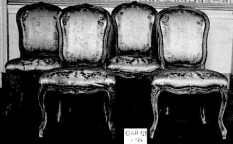 Chaise, d'une série de six (OAR 121 à 126), image 1/1