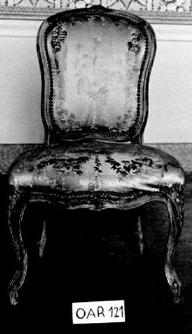 Chaise, d'une série de six (OAR 121 à 126), image 1/1