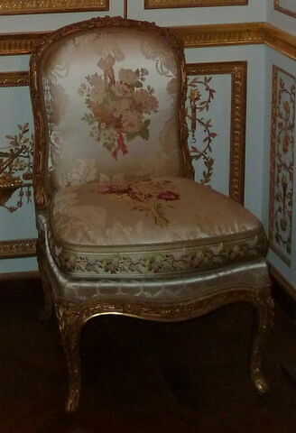 Chaise d'un ensemble de quatre (OA 6536-6539), d'un mobilier de salon (OA 6530 à 6539), image 1/1