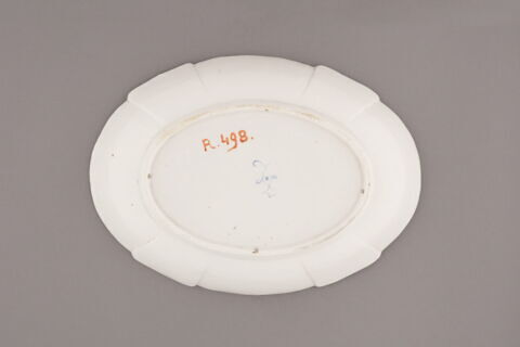 Compotier ovale sans pied, d'une paire (R 497), image 2/3