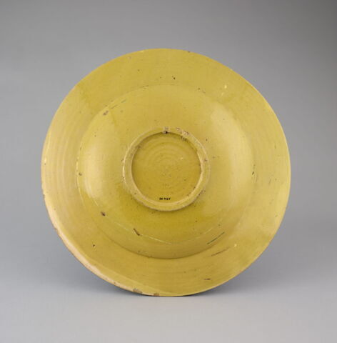 Plat rond : Buste de guerrier de profil, image 3/3