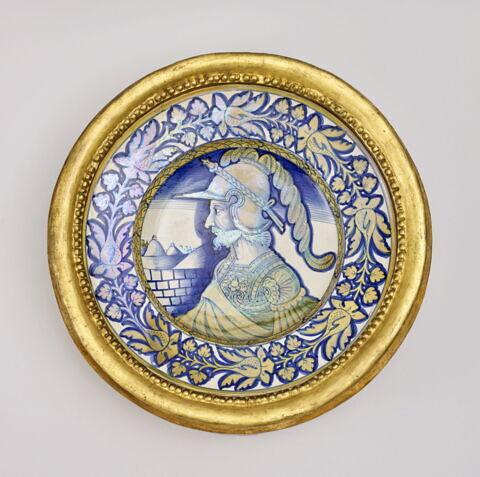 Plat rond : Buste de guerrier de profil, image 2/3