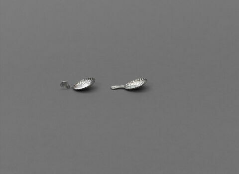 Cuiller à feuille de thé à branche en rinceau, image 3/5