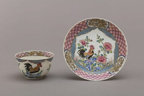 Tasse et soucoupe d'une série, d'un service à thé et à café de dix-huit pièces (avec R 1160 à R 1172), image 3/5