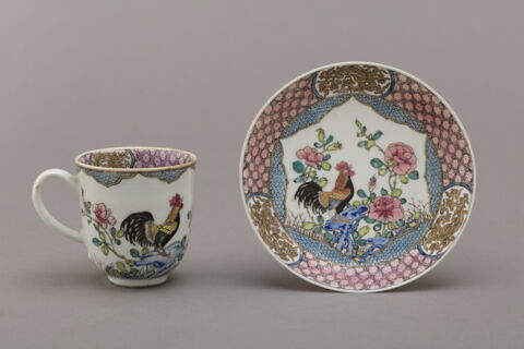 Tasse à café et soucoupe d'une série de cinq ; d'un service à thé et à café de dix-huit pièces (R 1160 à 1172), image 4/8