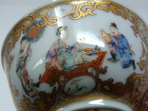 Tasse et soucoupe d'un service à thé et à café de dix pièces (R 1198 à 1207), image 2/11