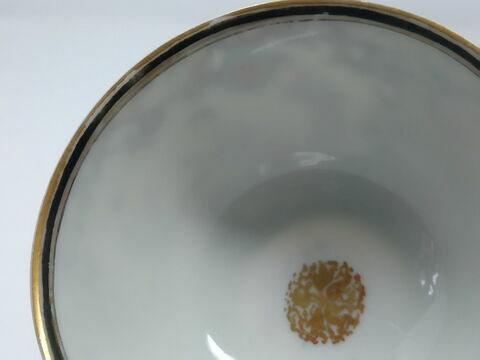 Tasse et soucoupe d'un service à thé et à café de dix pièces (R 1198 à 1207), image 3/11