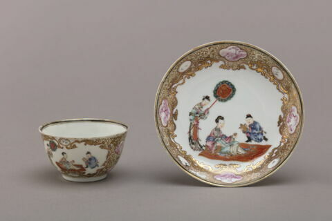 Tasse et soucoupe d'un service à thé et à café de dix pièces (R 1198 à 1207), image 3/5