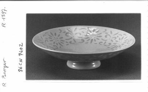 Coupe à couvercle, image 2/2