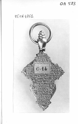 Petite croix dorée, image 4/4