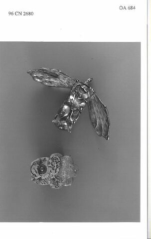Montre en forme de fleur, image 5/9