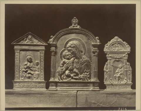 Baiser de paix en forme de temple, image 2/2