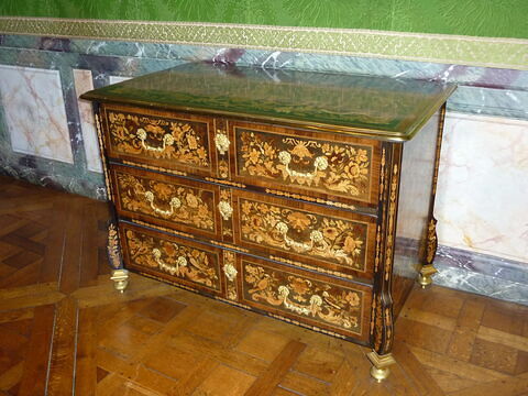 Commode, image 1/1