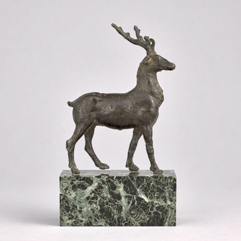 Statuette : Cerf, image 2/5