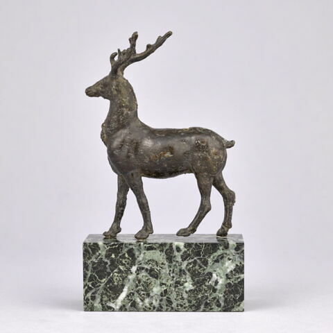 Statuette : Cerf, image 3/5