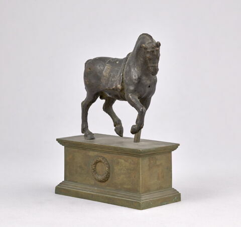 Statuette : cheval, image 2/5