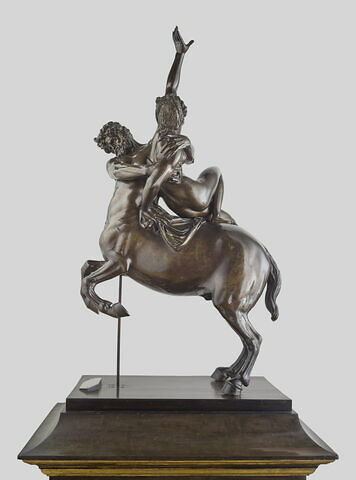 Groupe sculpté : l'Enlèvement de Déjanire, image 7/13