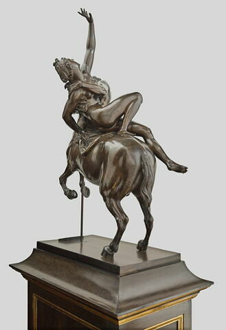 Groupe sculpté : l'Enlèvement de Déjanire, image 12/13
