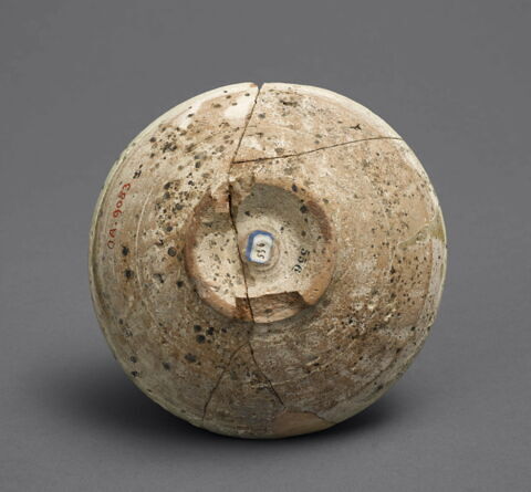 Coupe de forme évasée sur pied bas, image 5/6