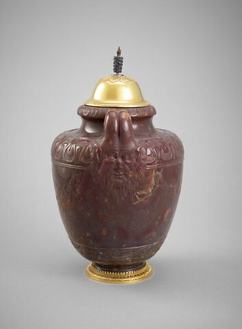 Vase, image 2/5