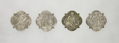 4 plaquettes quadrilobées provenant d'une croix : L'ange de l'Annonciation, la Vierge, saint Pierre et saint Paul