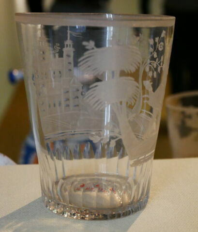 Verre, d'une suite de cinq (OAP 42 à OAP 46), représentant des sujets de chasse, image 2/3
