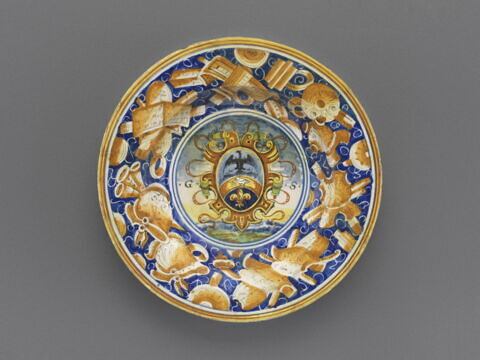 Assiette : armoiries des Sabbatini de Rimini