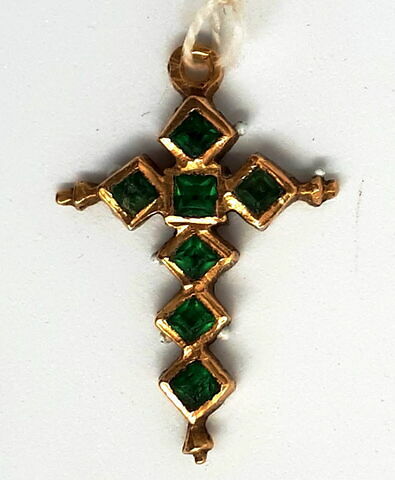 Petite croix pendentif, image 1/3