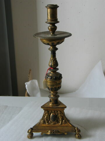 Chandelier d'autel (d'une paire), image 3/5